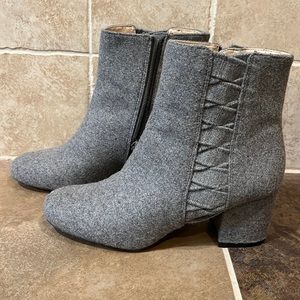 Nine West Grey wool booties, Size 7.5
